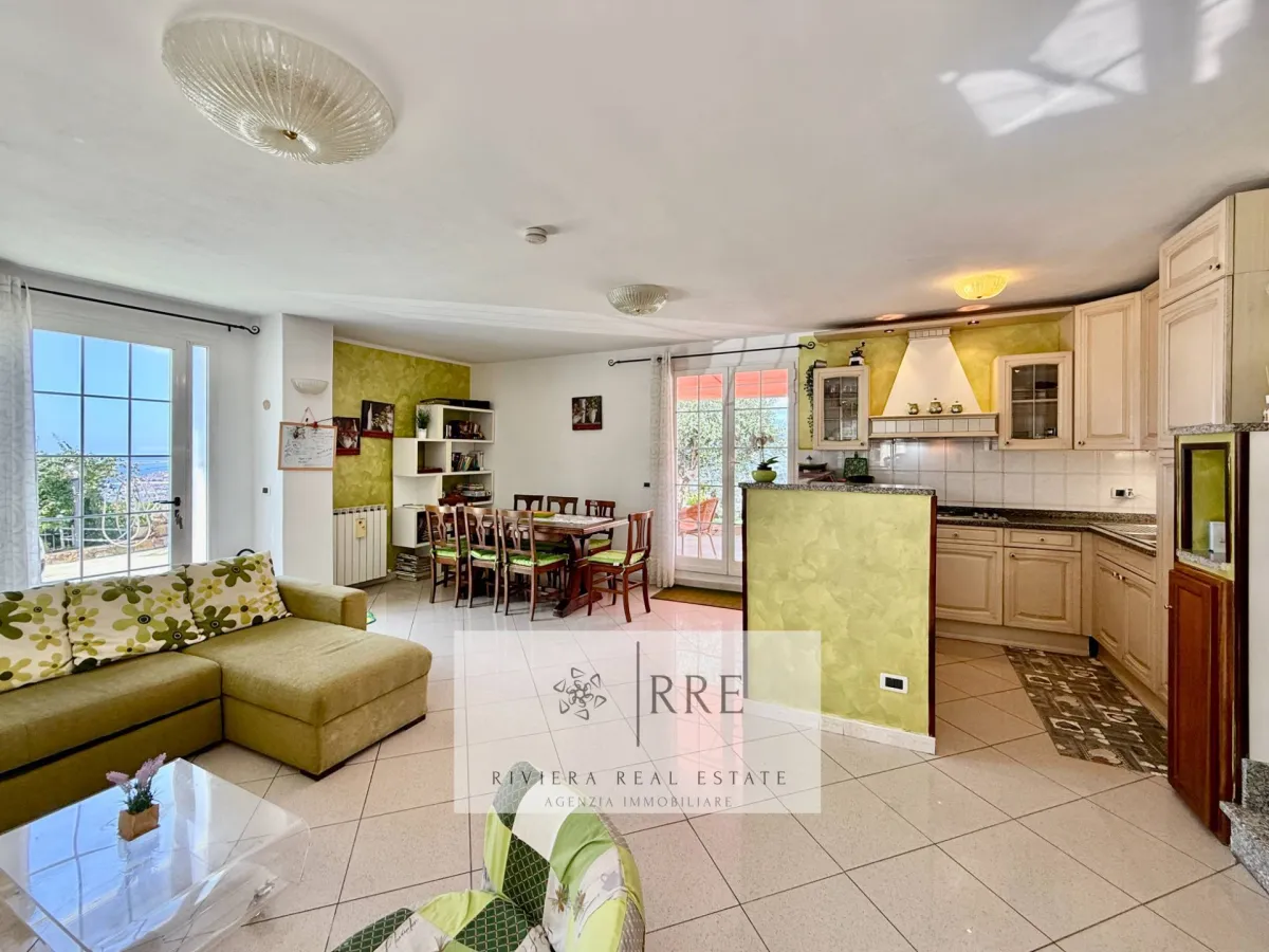 House for sale in Imperia - Detached villa for sale with spectacular sea views and whirlpool - Smart Propylaia (12)