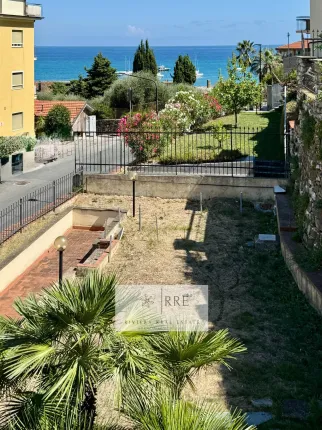 Anwesen zu verkaufen in Diano Marina (11)