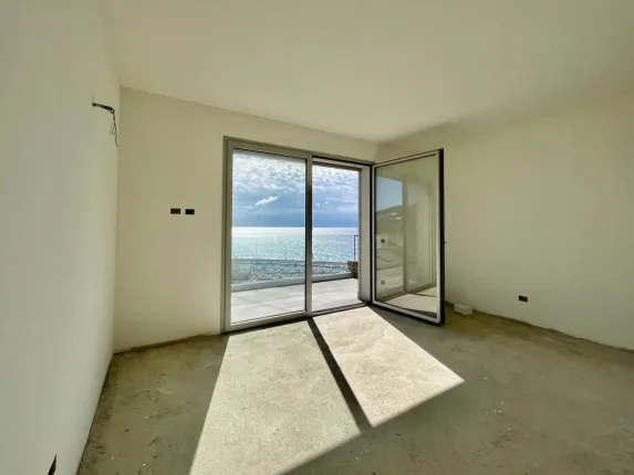 Casa plurifamiliare in vendita a Santo Stefano al Mare (17)