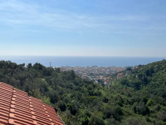 Appartamento in vendita a Alassio (10)