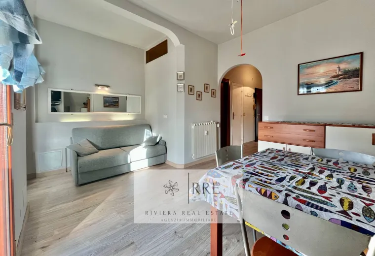 Apartment for sale in Loano - Renovated two-room flat - Smart Propylaia (3)