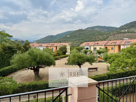 Appartamento in vendita a Golf Club Castellaro (12)