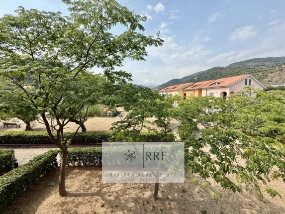 Appartamento in vendita a Golf Club Castellaro (15)