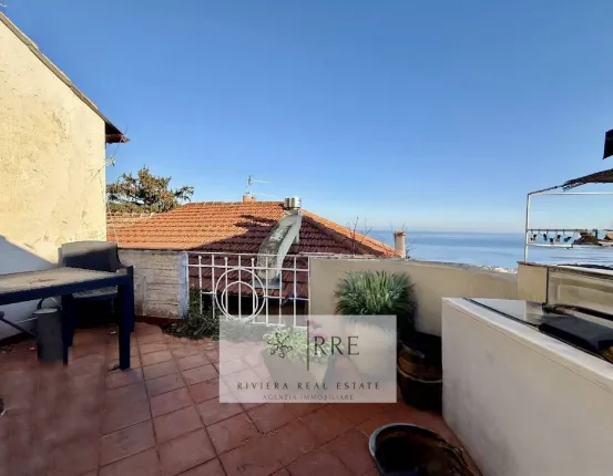 Casa in vendita a Alassio (2)