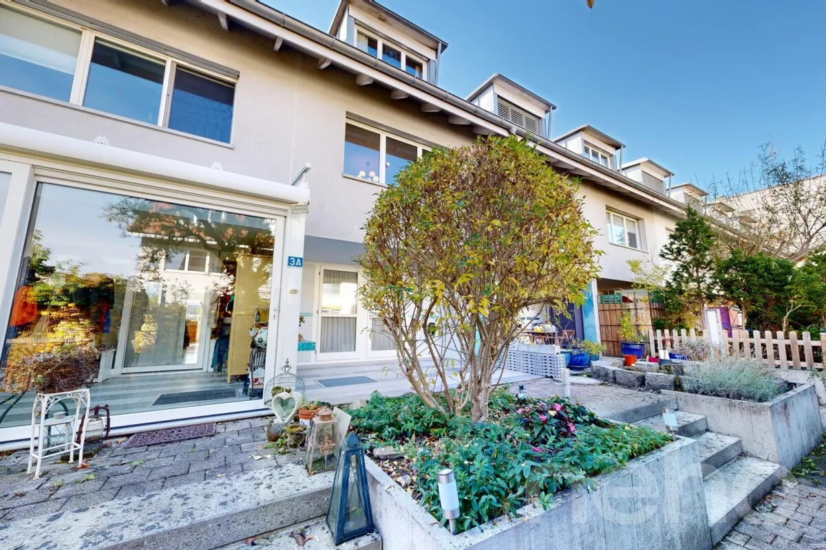 Reinach BL for sale Attached house Switzerland - cChic-immoHub your real estate portal