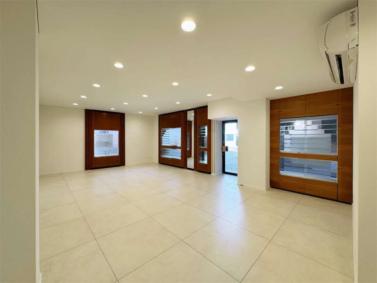 Ascona à louer Commerce Suisse - cChic-immoHub votre portail immobilier