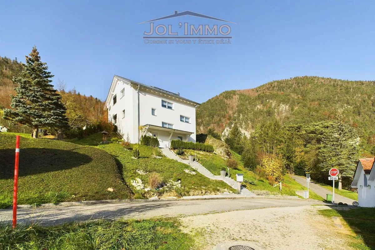 Court for sale Single house Switzerland - cChic-immoHub your real estate portal