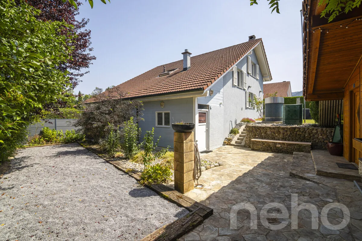 Fribourg zu verkaufen Einfamilienhaus Schweiz - cChic-immoHub Ihr Immobilienportal