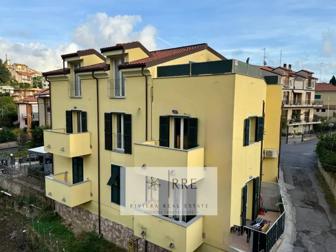Wohnung zu verkaufen in Pietra ligure - Smart Propylaia