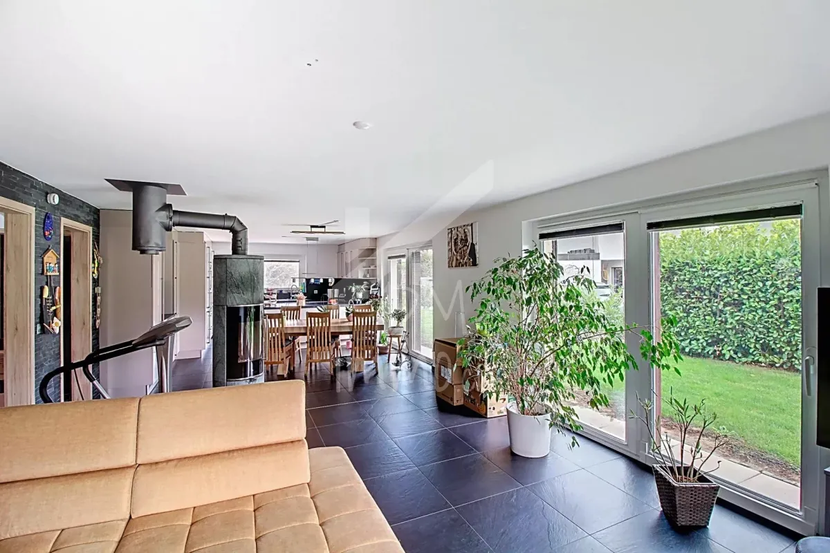 Fully for sale Villa Switzerland - cChic-immoHub your real estate portal