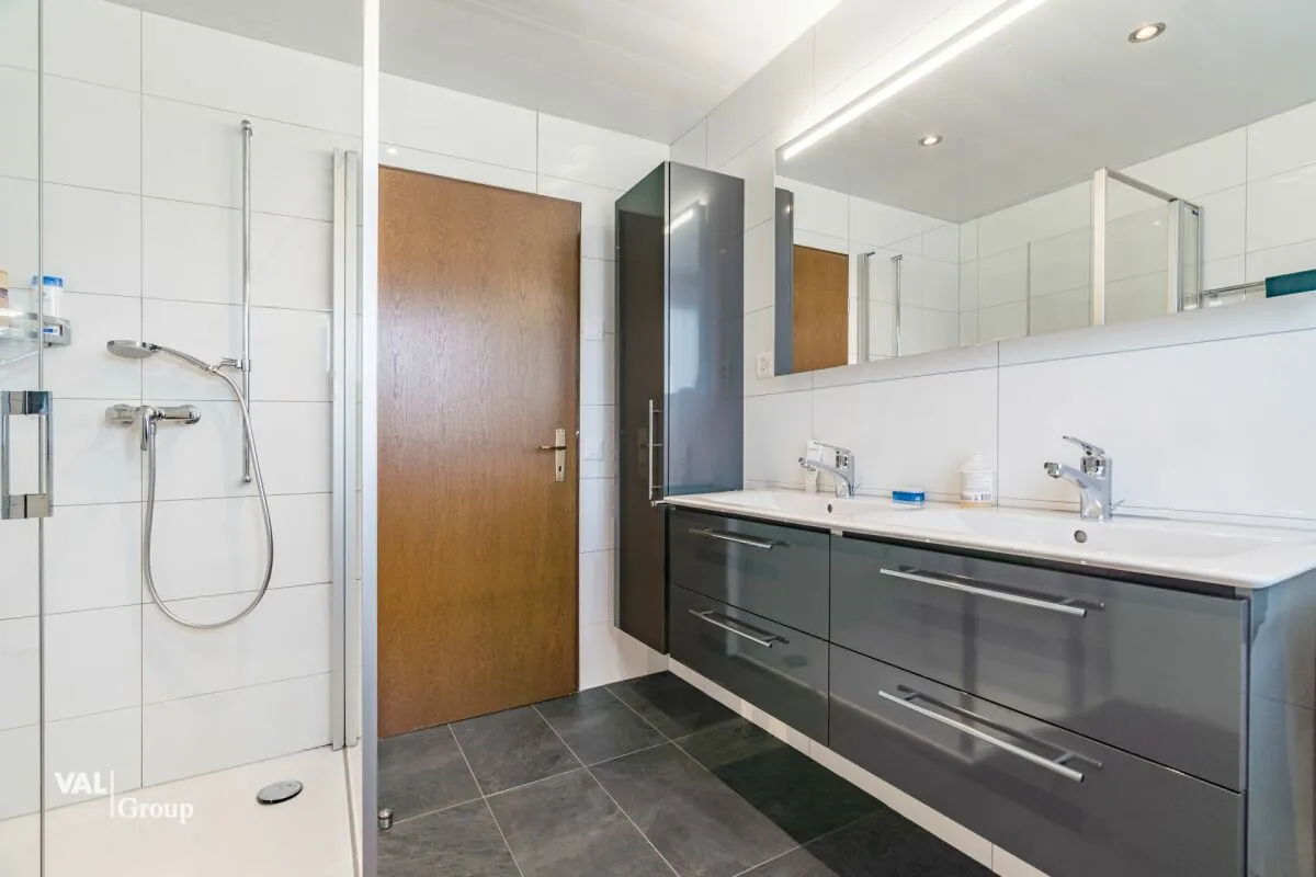 Staldenried à louer Maison individuelle Suisse - cChic-immoHub votre portail immobilier