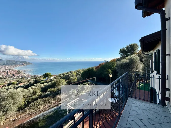 Haus zu verkaufen in Diano Marina - Villa mit herrlichem Meerblick - Smart Propylaia (3)