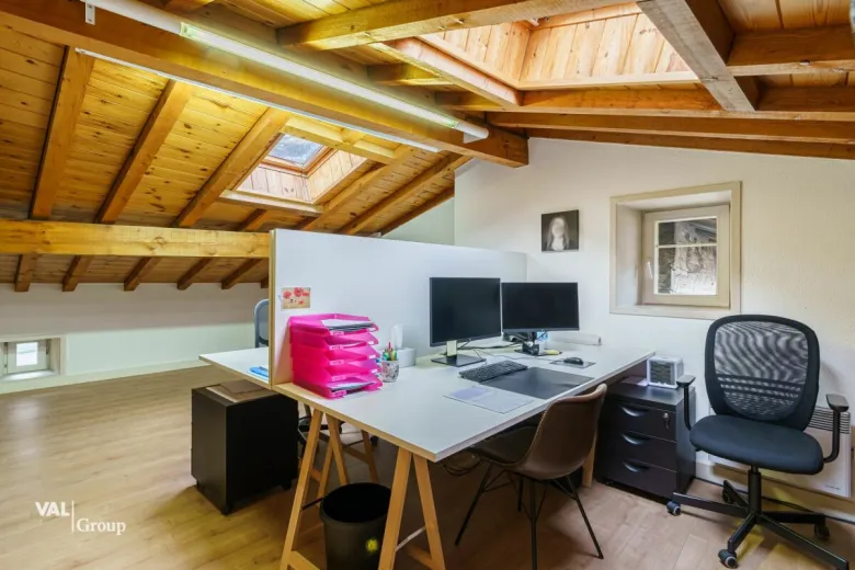 A louer Immeuble commercial et d'habitation Brig Suisse - cChic-immoHub votre portail immobilier