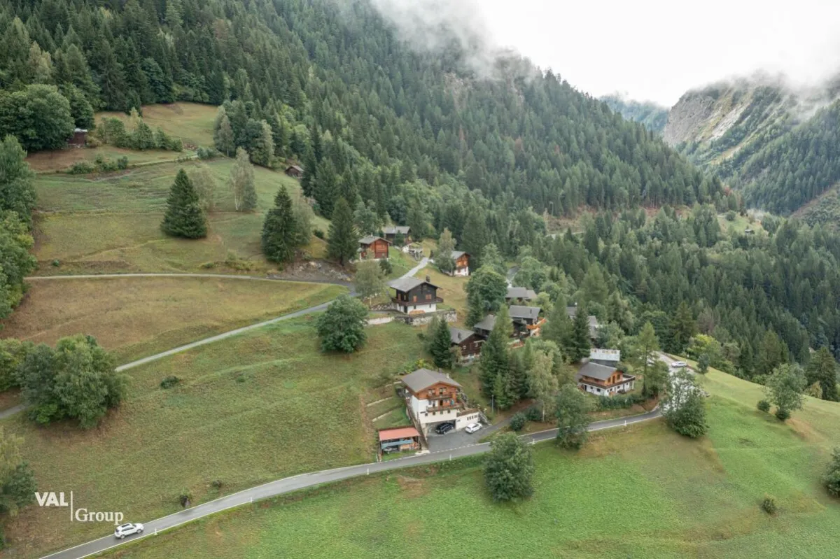 Ernen In vendita Casa plurifamiliare Svizzera - 
cChic-immoHub Il vostro portale immobiliare