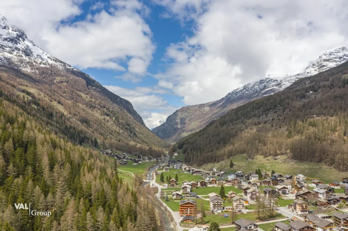 Saas-Grund à vendre Terrain à bâtir Suisse - cChic-immoHub votre portail immobilier