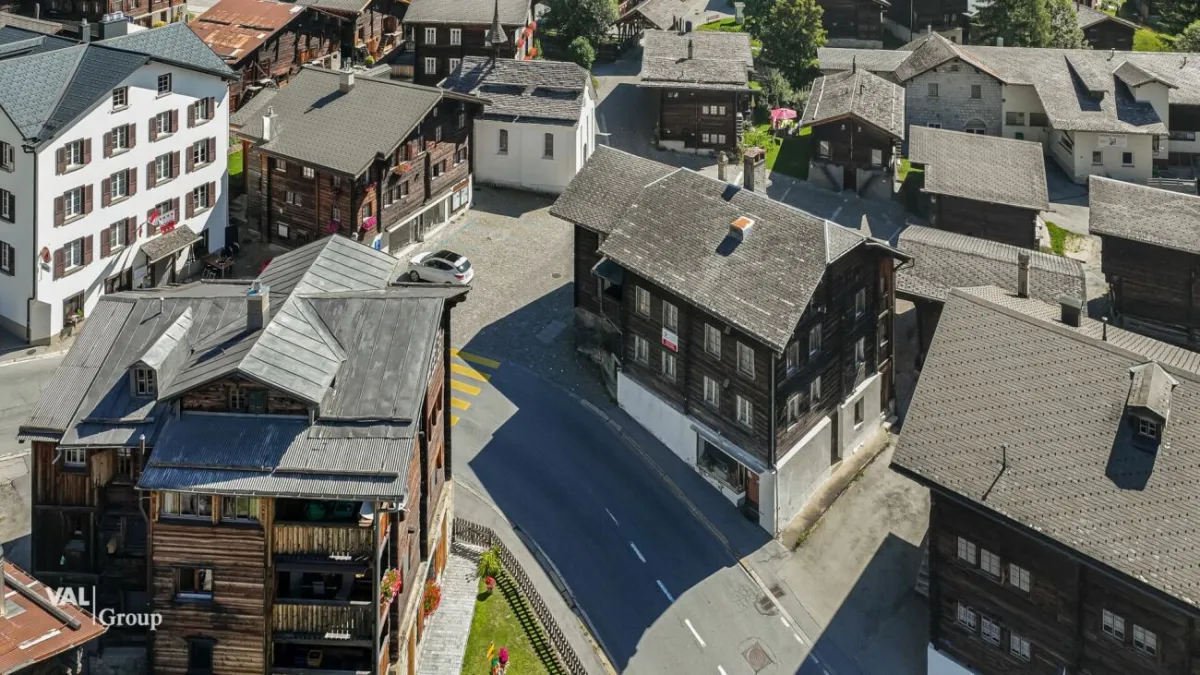 Münster VS In vendita Edificio abitativo e commerciale Svizzera - 
cChic-immoHub Il vostro portale immobiliare