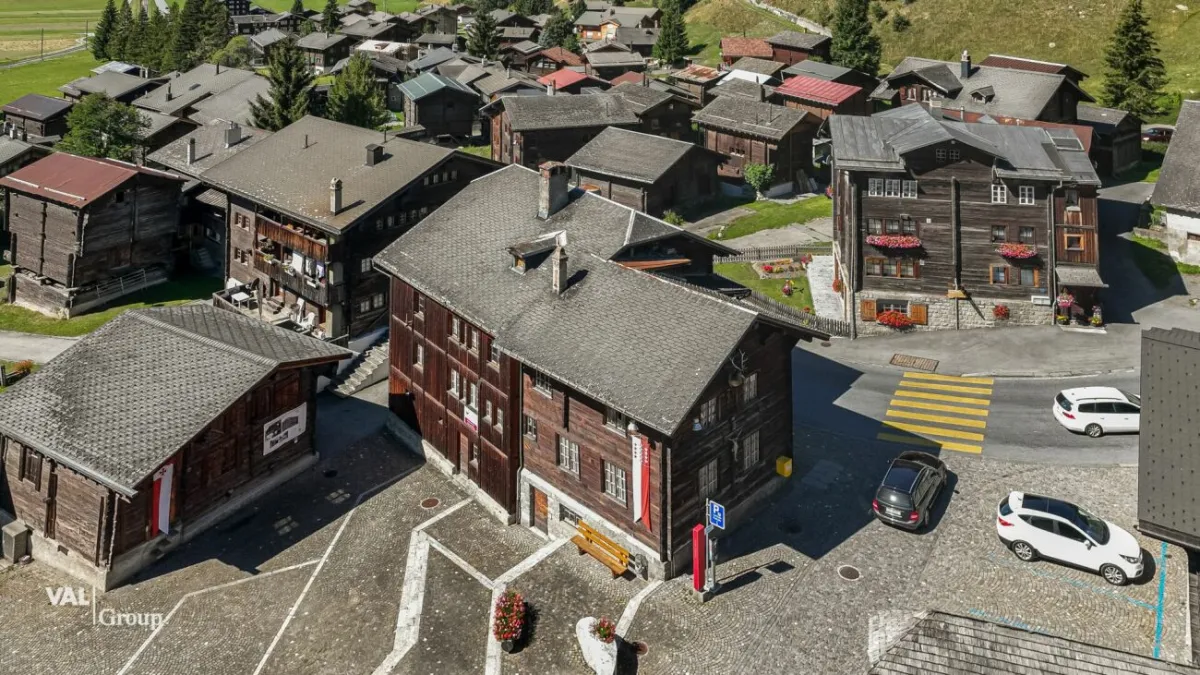 Münster VS In vendita Edificio abitativo e commerciale Svizzera - 
cChic-immoHub Il vostro portale immobiliare