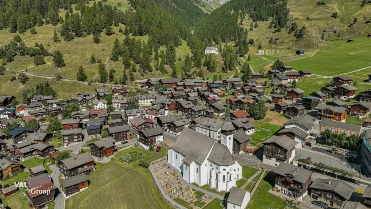 Münster VS In vendita Edificio abitativo e commerciale Svizzera - 
cChic-immoHub Il vostro portale immobiliare