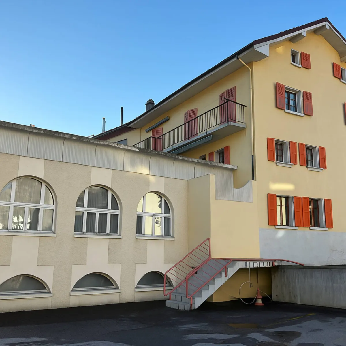Ovronnaz for sale Commercial Switzerland - cChic-immoHub your real estate portal