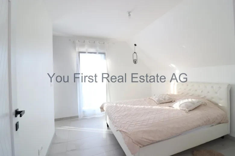 Haus zu verkaufen in Ottmarsheim - Exklusive Qualitätsimmobilie zwischen Freiburg und Basel - Smart Propylaia (9)