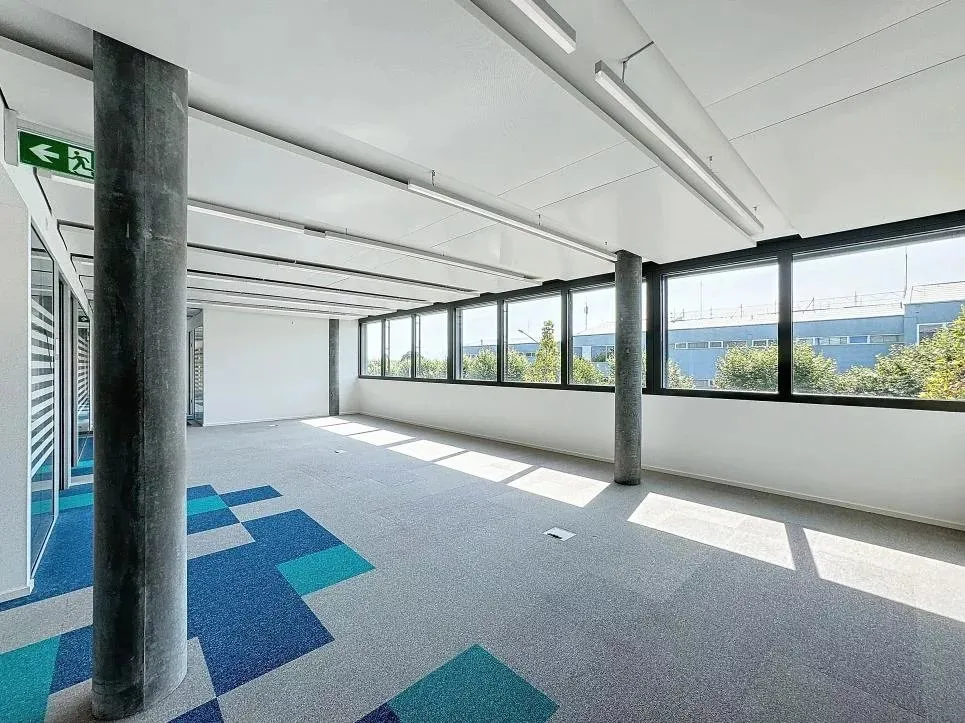 Vernier à louer Bureau Suisse - cChic-immoHub votre portail immobilier