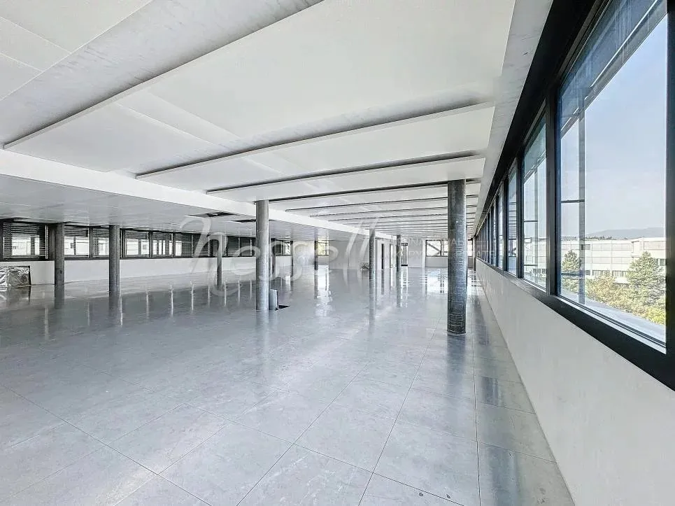 Vernier à louer Bureau Suisse - cChic-immoHub votre portail immobilier