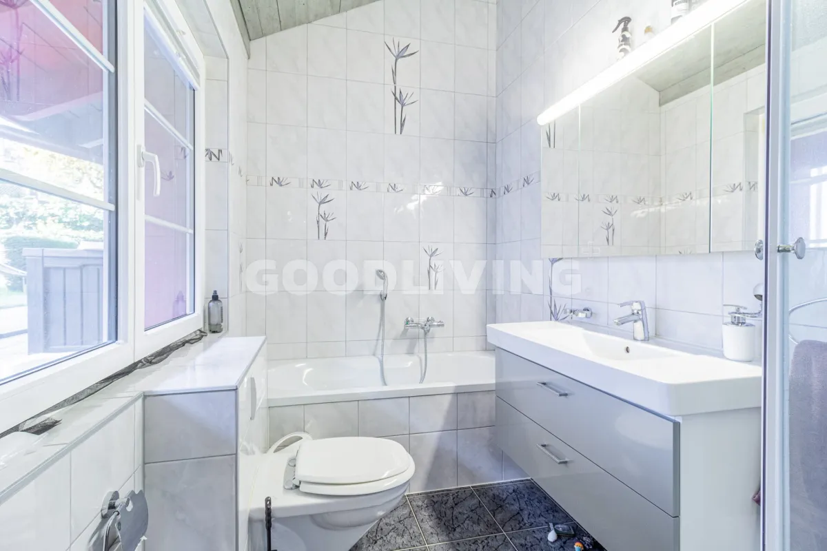 Rümlang zu verkaufen Angebautes Haus Schweiz - cChic-immoHub Ihr Immobilienportal