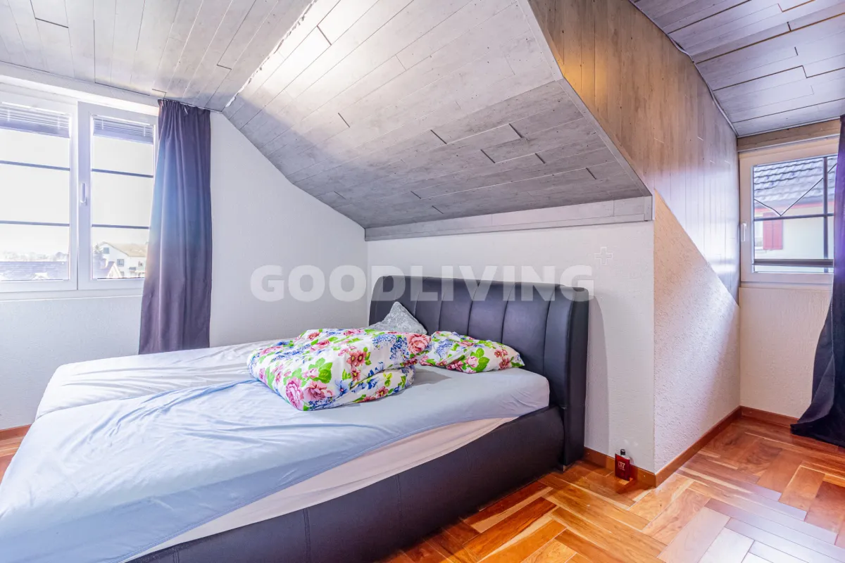 Rümlang zu verkaufen Angebautes Haus Schweiz - cChic-immoHub Ihr Immobilienportal