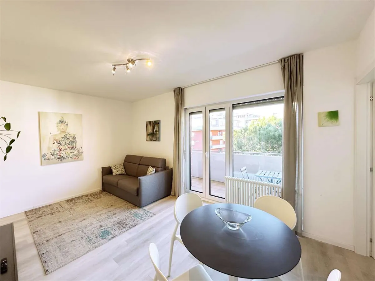 Lugano zu verkaufen  Wohnung Schweiz - cChic-immoHub Ihr Immobilienportal