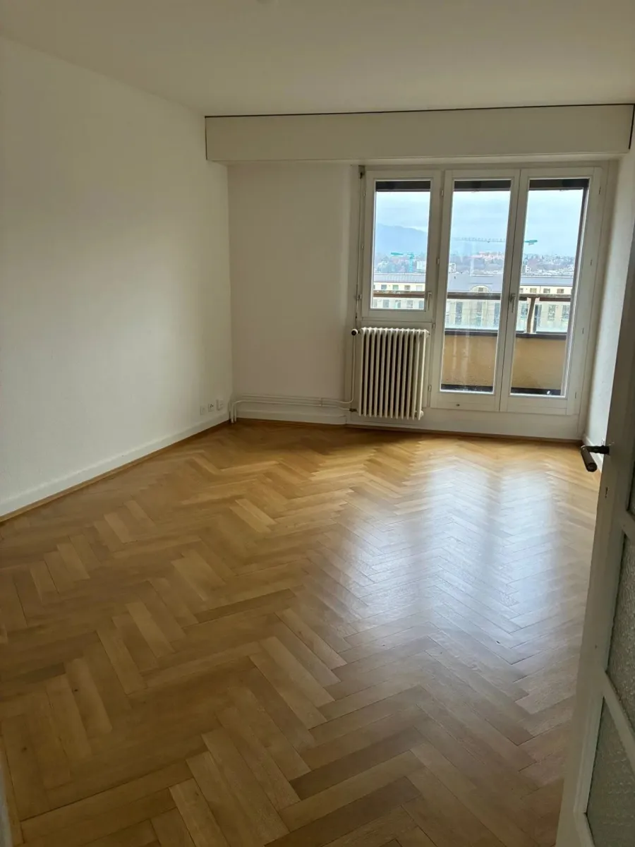 Genève zu verkaufen  Wohnung Schweiz - cChic-immoHub Ihr Immobilienportal