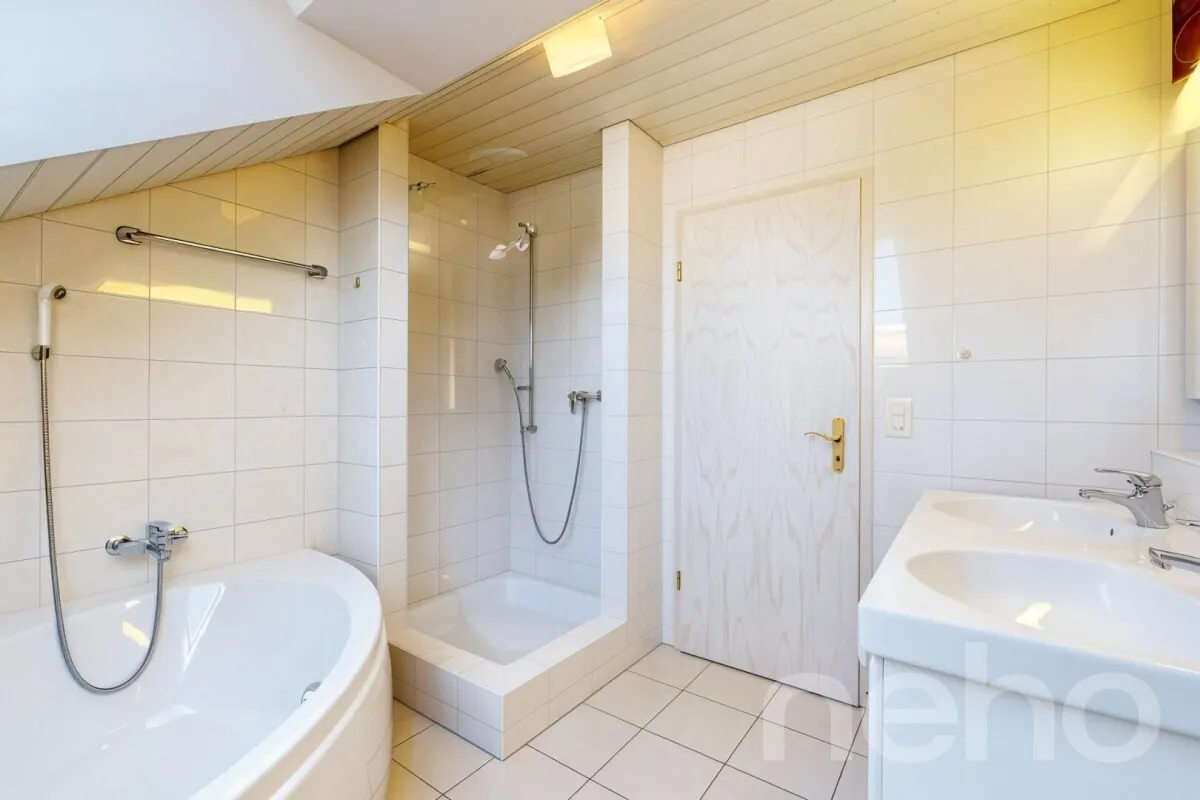 Schönenbuch In vendita Casa unifamiliare Svizzera - 
cChic-immoHub Il vostro portale immobiliare