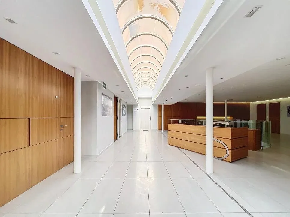 Genève zu verkaufen  Büro Schweiz - cChic-immoHub Ihr Immobilienportal