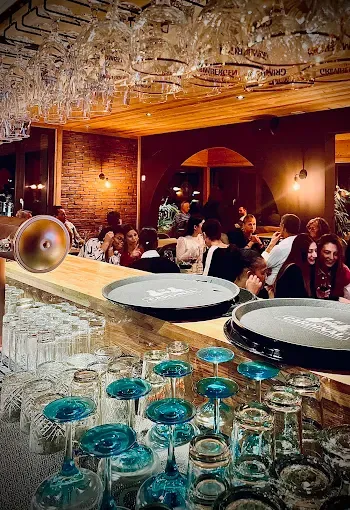 Le Pâquier-Montbarry zu verkaufen  Gastronomie Schweiz - cChic-immoHub Ihr Immobilienportal