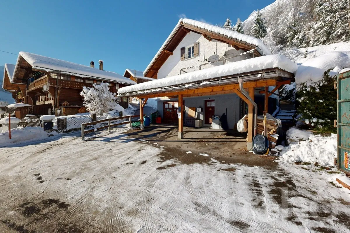 Jaun zu verkaufen Einfamilienhaus Schweiz - cChic-immoHub Ihr Immobilienportal