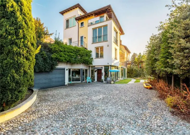 Haus zu verkaufen in Porto Ceresio - Smart Propylaia (16)