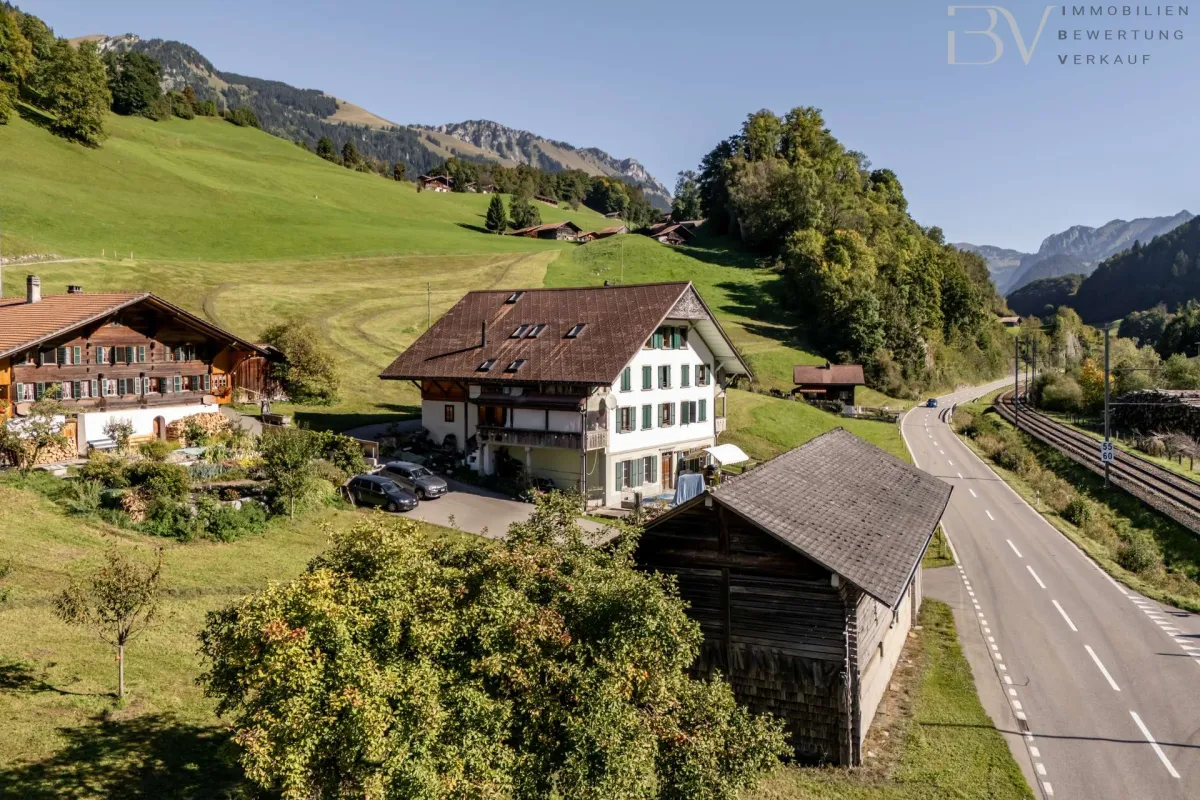 Boltigen zu verkaufen Mehrfamilienhaus Schweiz - cChic-immoHub Ihr Immobilienportal