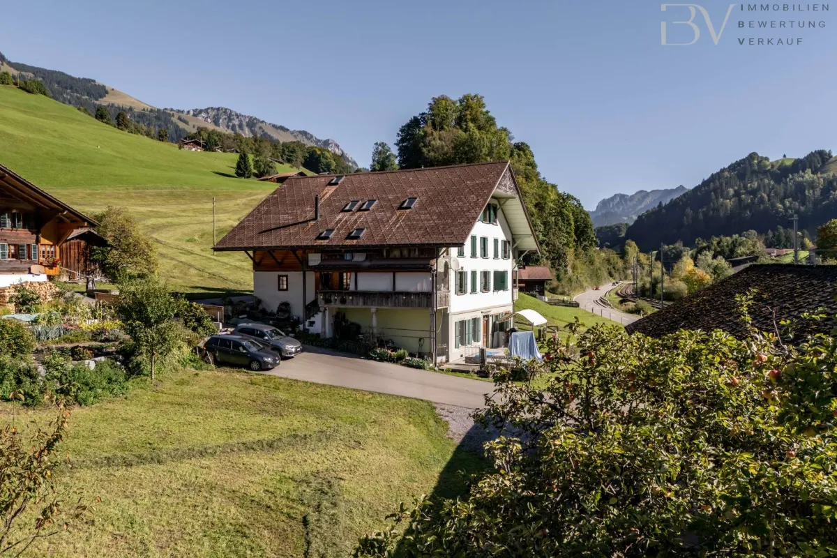 Boltigen zu verkaufen Mehrfamilienhaus Schweiz - cChic-immoHub Ihr Immobilienportal