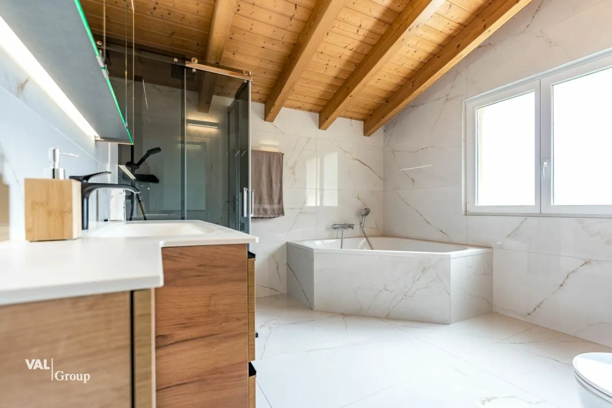 Saxon zu verkaufen Villa Schweiz - cChic-immoHub Ihr Immobilienportal
