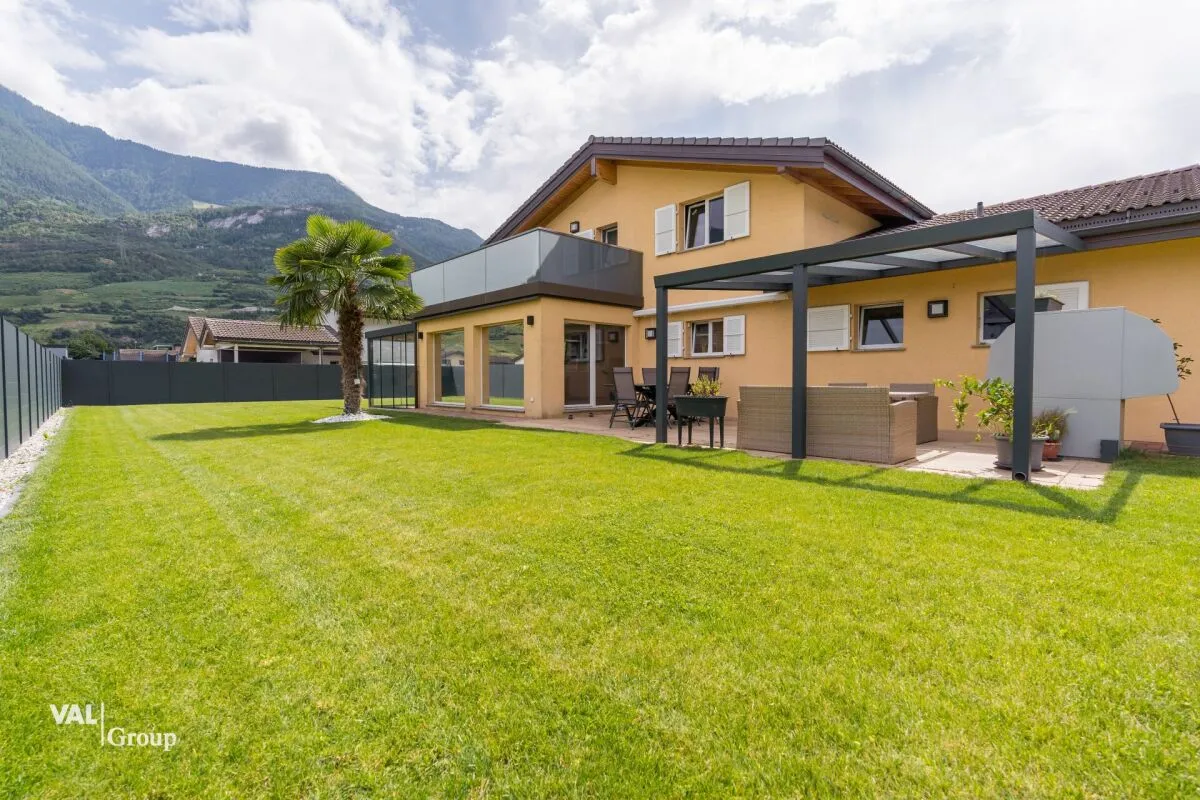 Saxon zu verkaufen Villa Schweiz - cChic-immoHub Ihr Immobilienportal