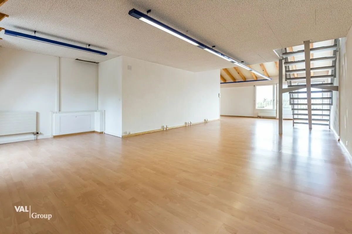 St-Légier-La Chiésaz in affito Industrie Svizzera - 
cChic-immoHub Il vostro portale immobiliare