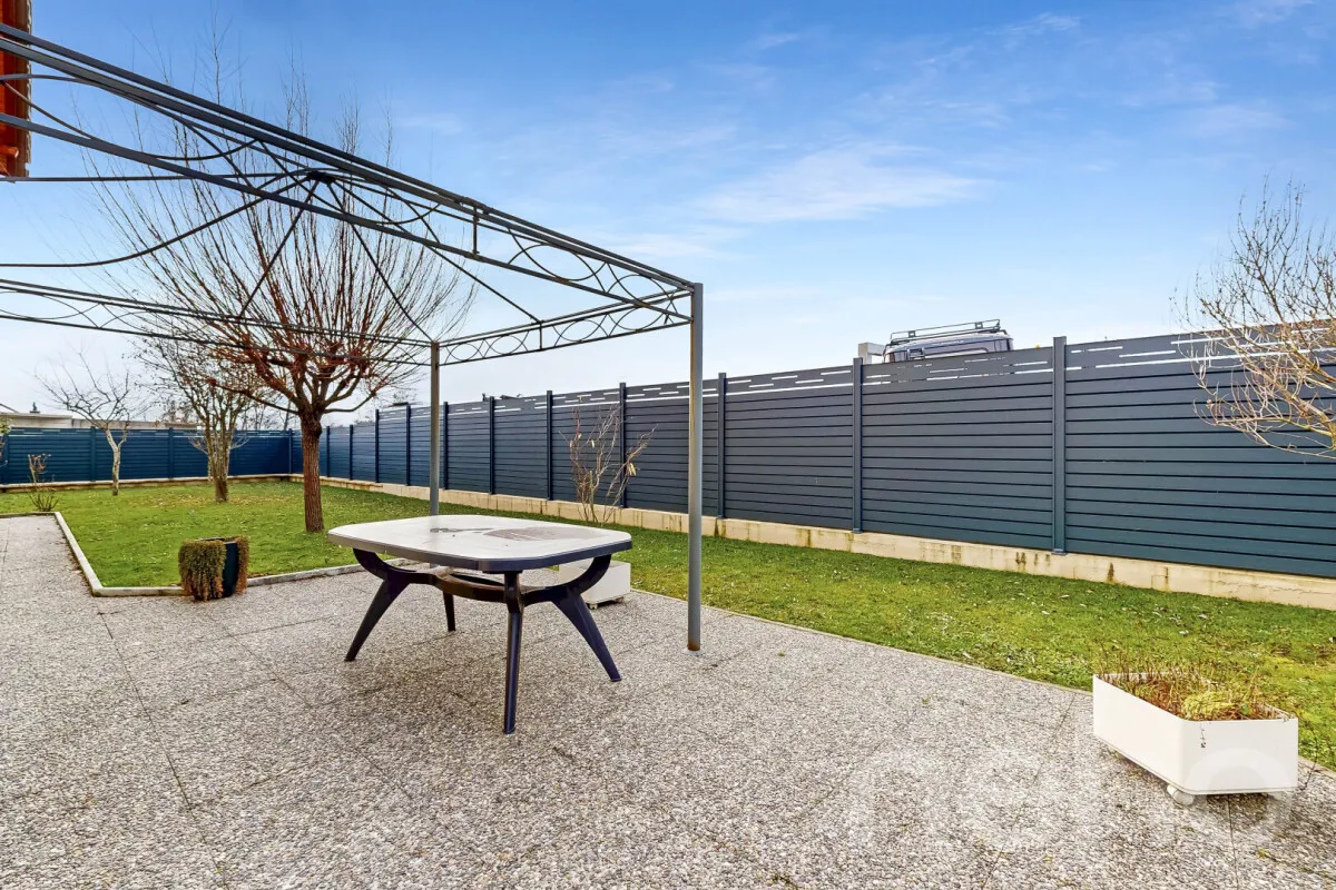 Boudevilliers In vendita Casa annessa Svizzera - 
cChic-immoHub Il vostro portale immobiliare