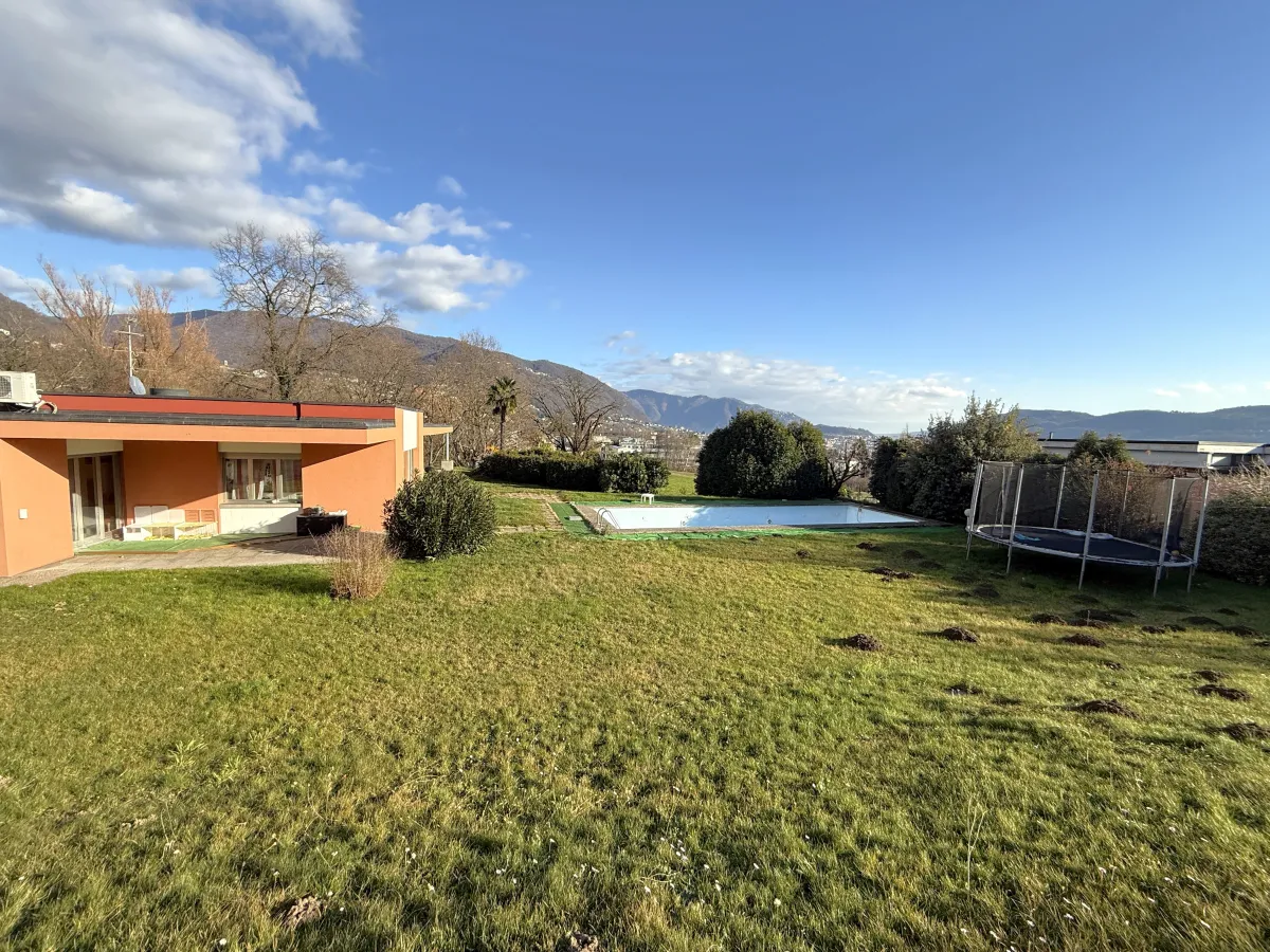 Coldrerio In vendita Villa Svizzera - 
cChic-immoHub Il vostro portale immobiliare