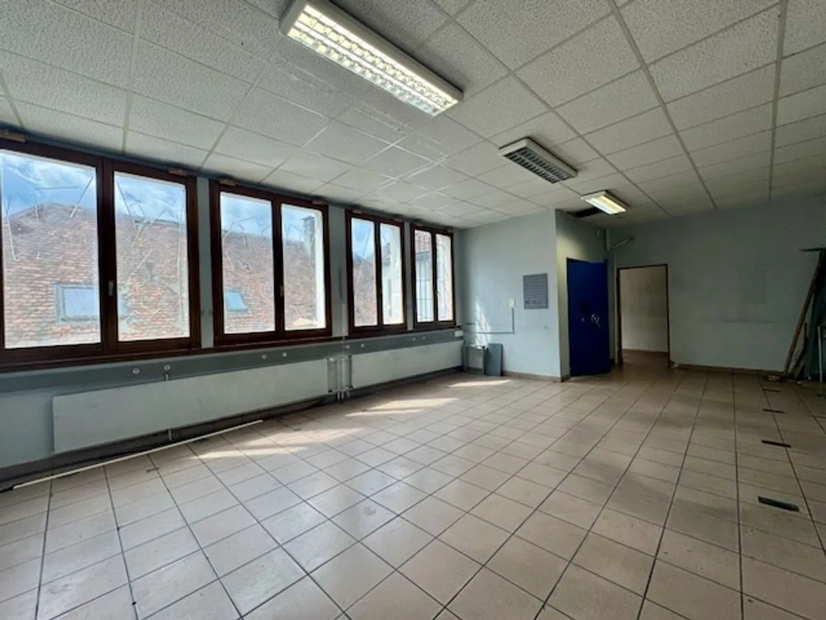 Le Locle à vendre Maison contigüe Suisse - cChic-immoHub votre portail immobilier