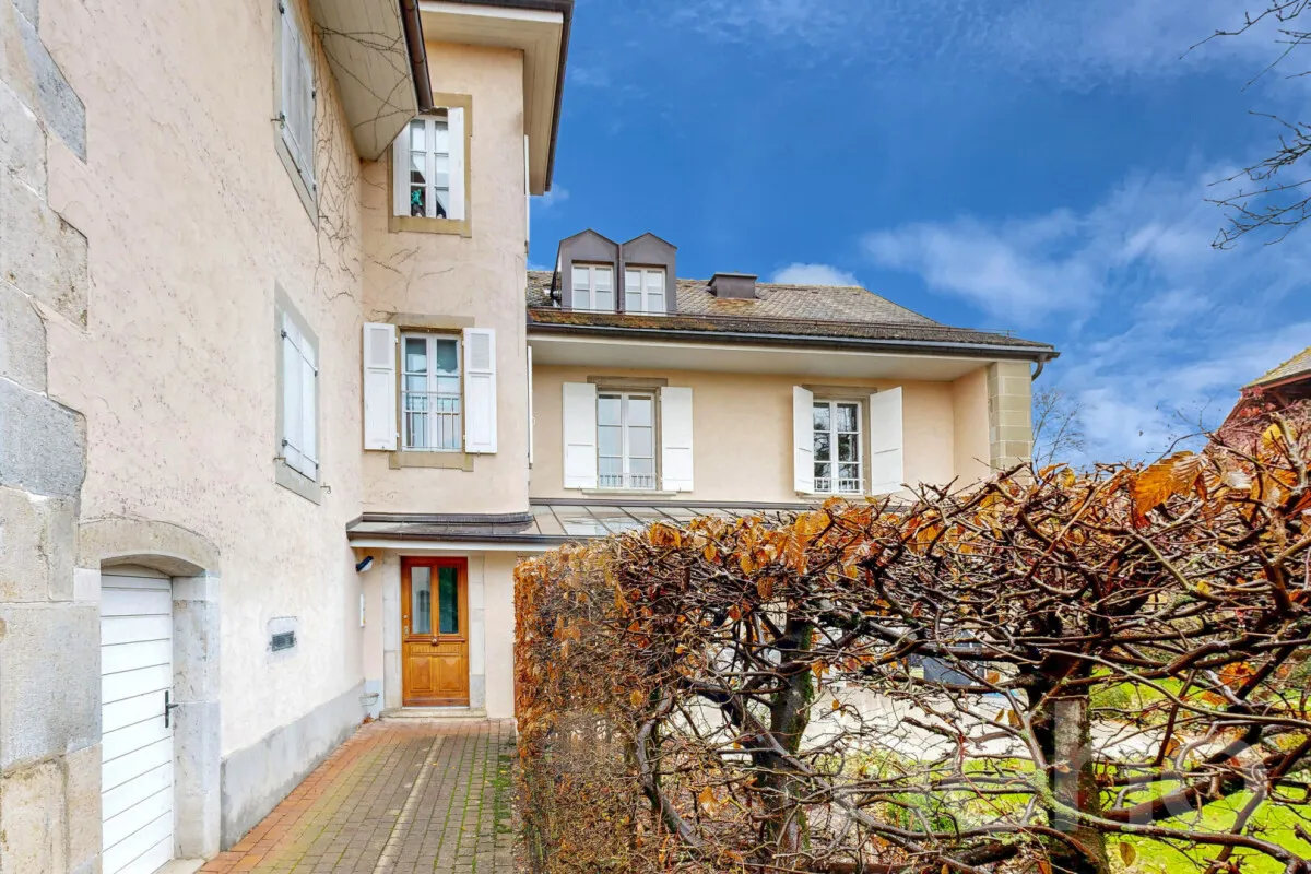 Prangins zu verkaufen Attikawohnung Schweiz - cChic-immoHub Ihr Immobilienportal