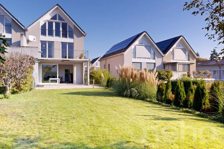 Zu verkaufen Reinach BL Zwillingshaus Suisse - cChic-immoHub Ihr Immobilienportal