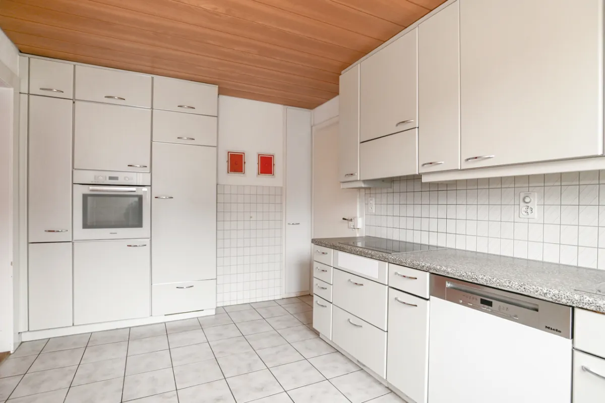 Gränichen zu verkaufen Wohn- und geschäftshaus Schweiz - cChic-immoHub Ihr Immobilienportal