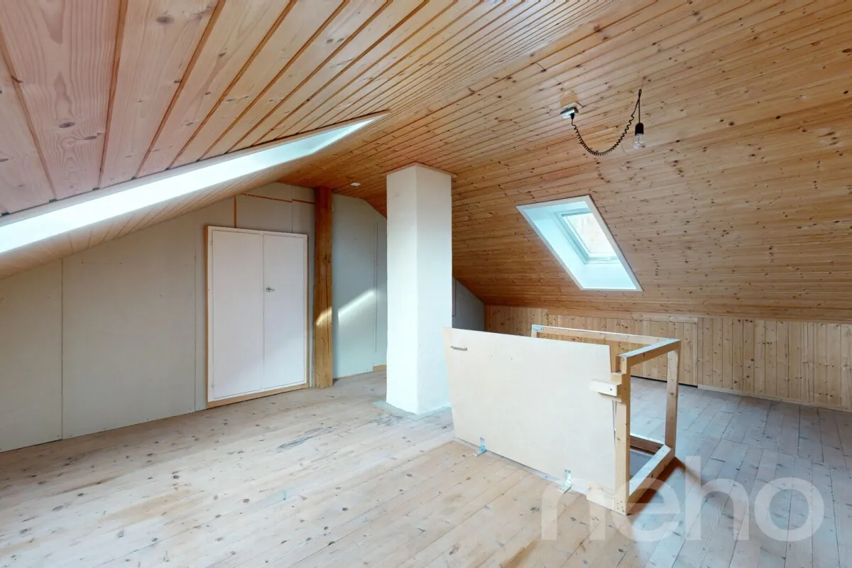 Rüti ZH zu verkaufen Angebautes Haus Schweiz - cChic-immoHub Ihr Immobilienportal