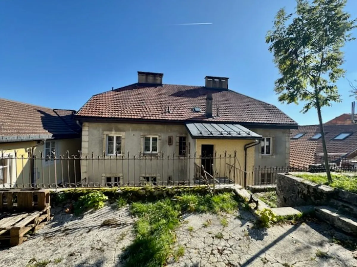 Les Ponts-de-Martel zu verkaufen Mehrfamilienhaus Schweiz - cChic-immoHub Ihr Immobilienportal