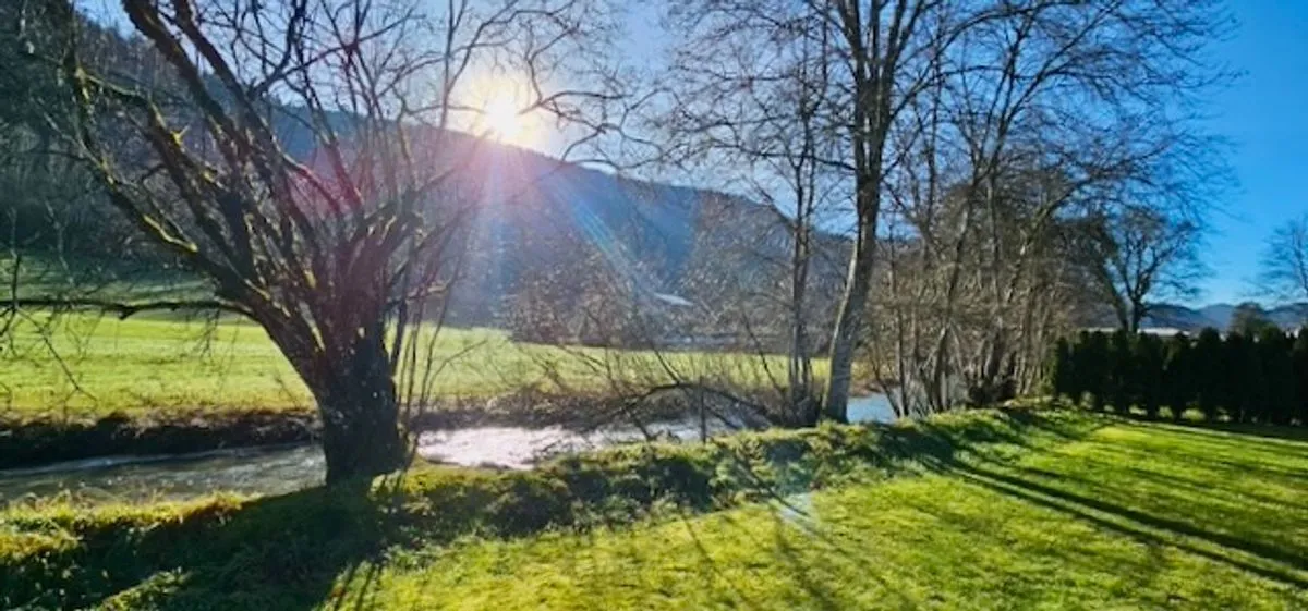 Fleurier zu verkaufen Angebautes Haus Schweiz - cChic-immoHub Ihr Immobilienportal