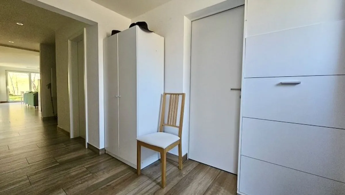 Fleurier zu verkaufen Angebautes Haus Schweiz - cChic-immoHub Ihr Immobilienportal